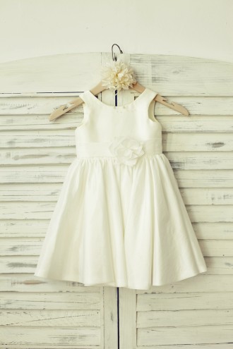 Princessly.com-K1000132-Simple Ivory Taffeta Flower Girl Dress-20